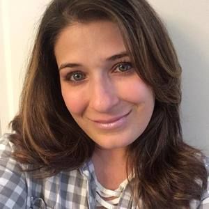 Meet your Posher, Angélique